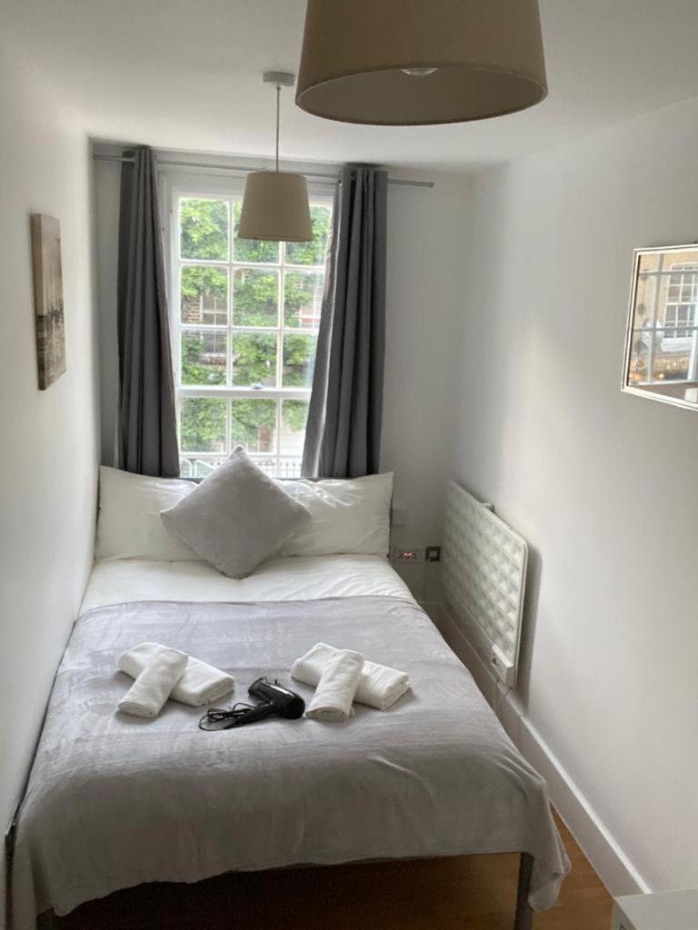 Lovely Private In Euston, Hospedagem domiciliar *