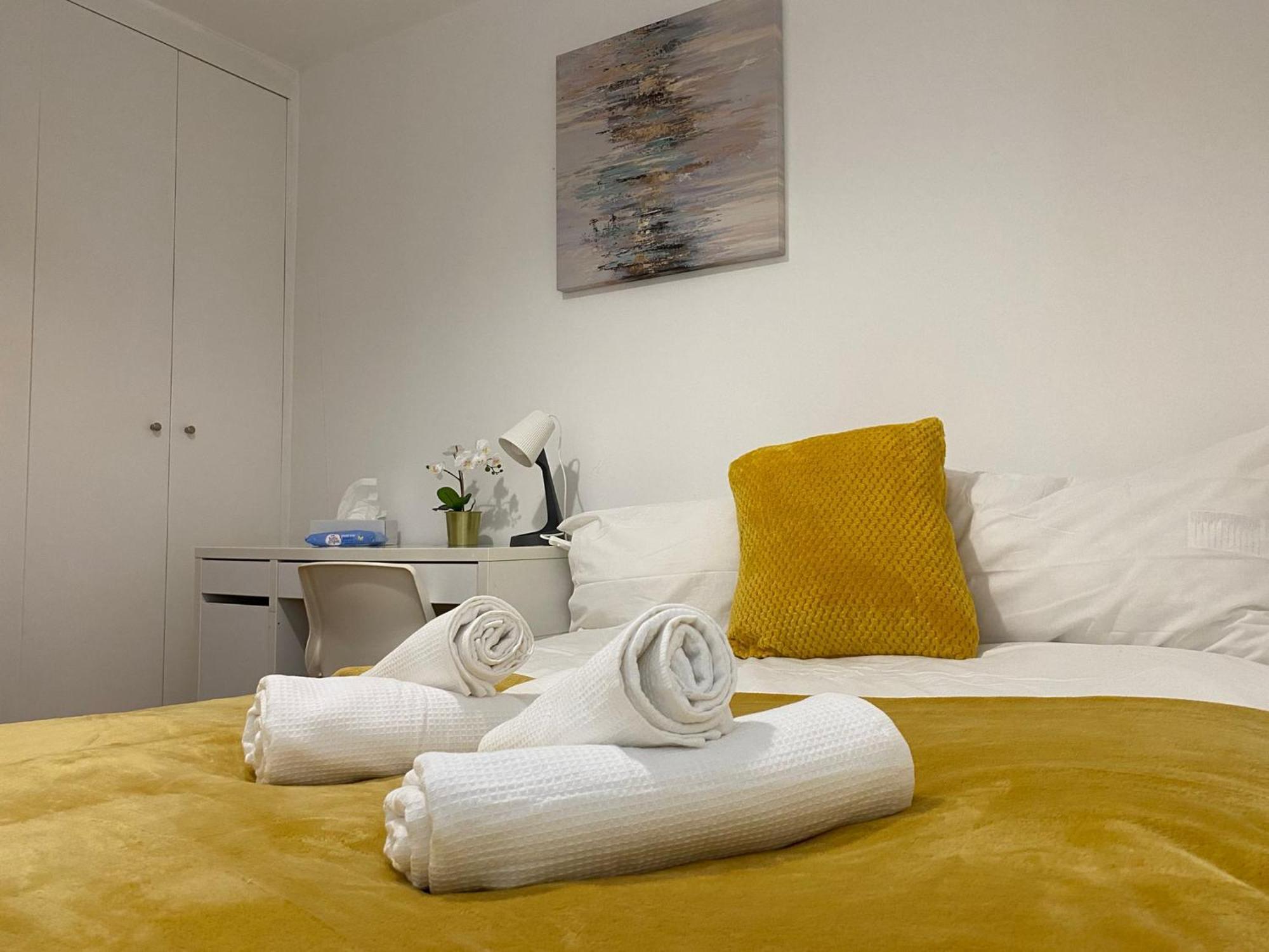 Lovely Private In Euston, * Londres